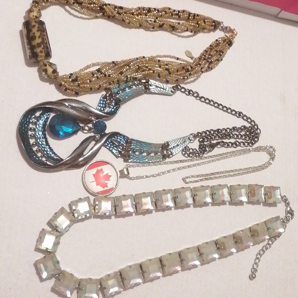 4 necklaces fashions